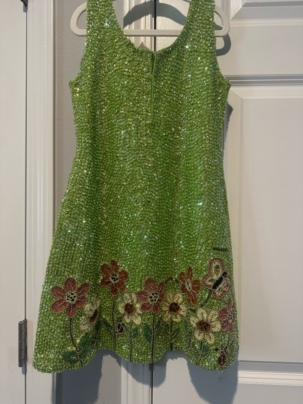 NWT: Vintage Little attitudes sequined floral dress. Size 6x - Picture 4 of 6